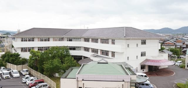 介護老人保健施設おかなみ