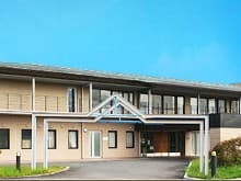 生駒市介護老人保健施設やすらぎの杜優楽