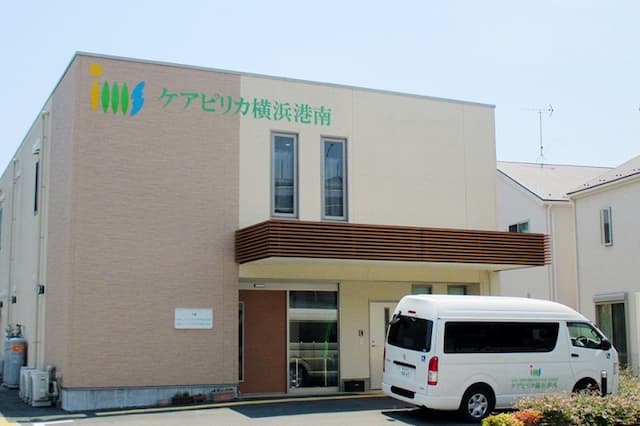 ケアピリカ横浜港南
