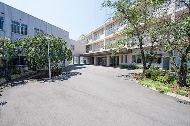 介護老人保健施設チェリーガーデン