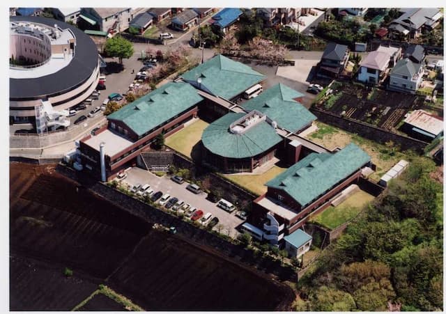 障害者支援施設朝日塾